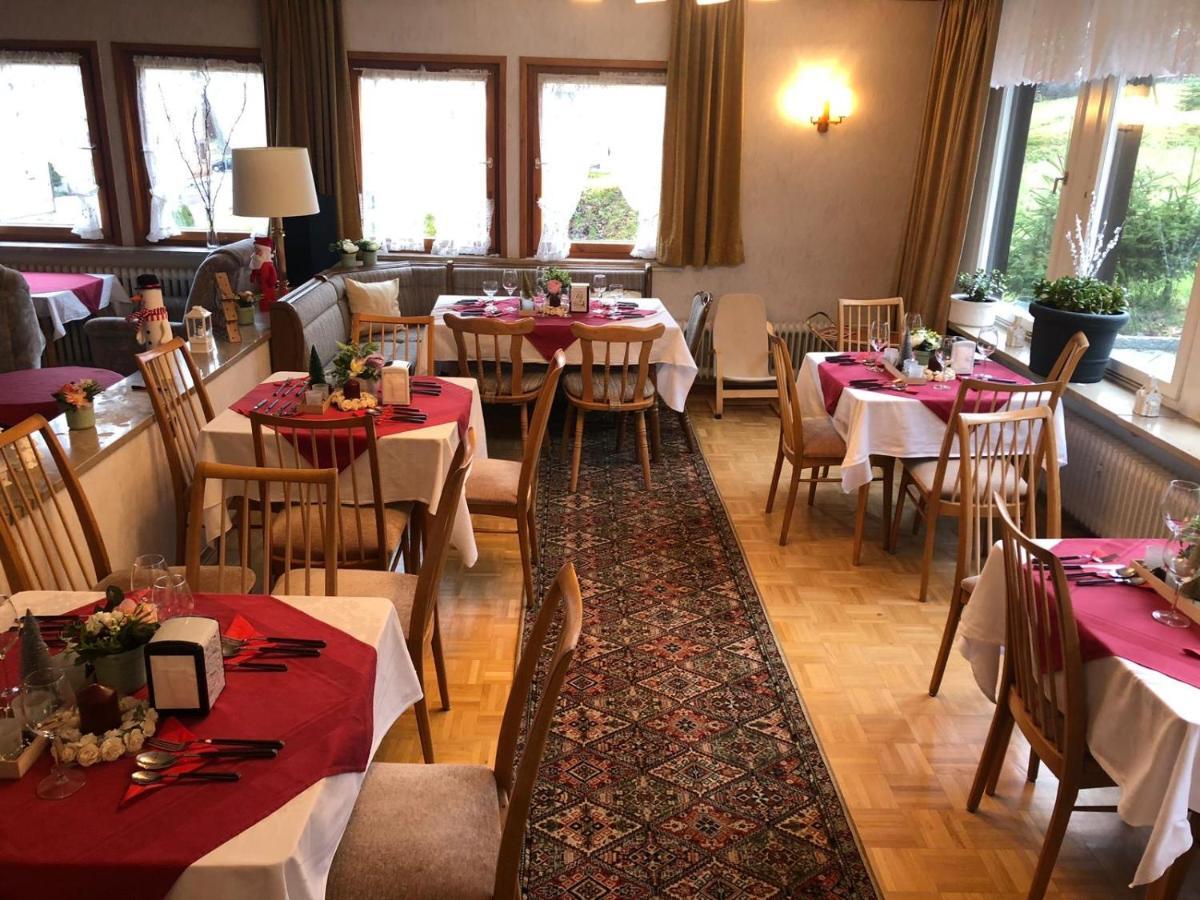 Hotel-Pension Schaetzle Schonwald  Buitenkant foto